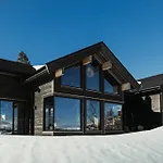 Panorama Out, Jacuzzi,badstu 度假居